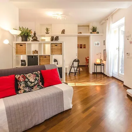 Mar9, Elegant Studio In The City Center